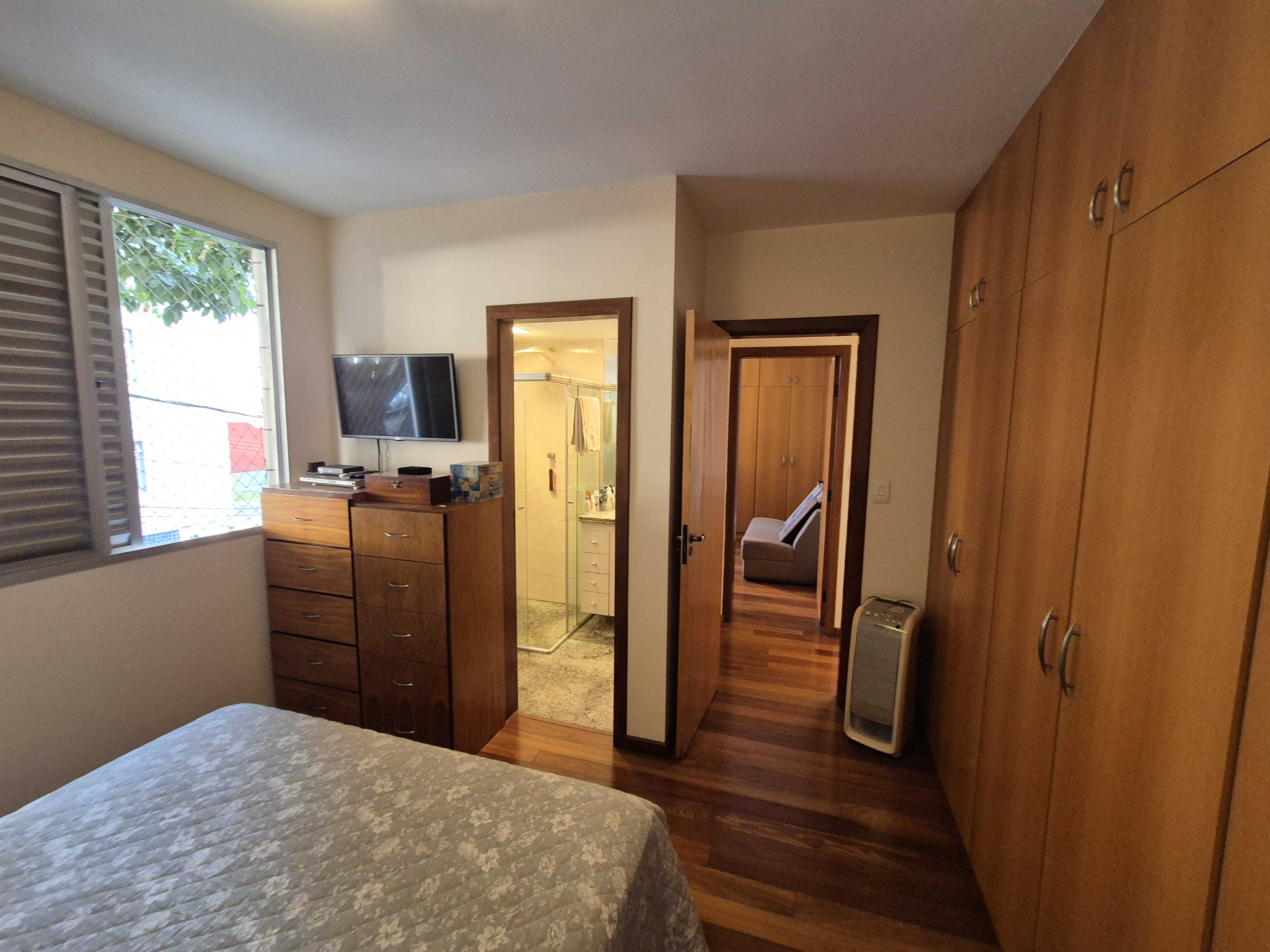 Apartamento à venda com 4 quartos, 130m² - Foto 10