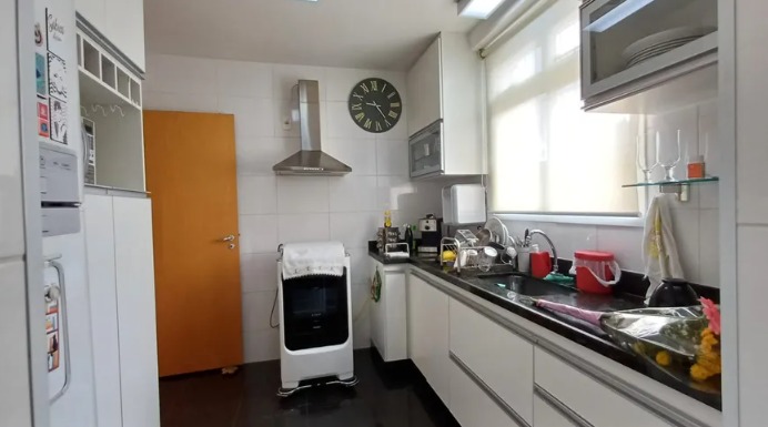 Apartamento à venda com 3 quartos, 132m² - Foto 17