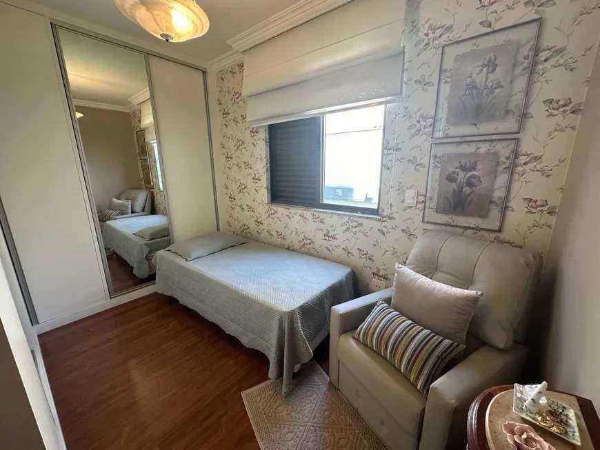 Apartamento à venda com 4 quartos, 212m² - Foto 6