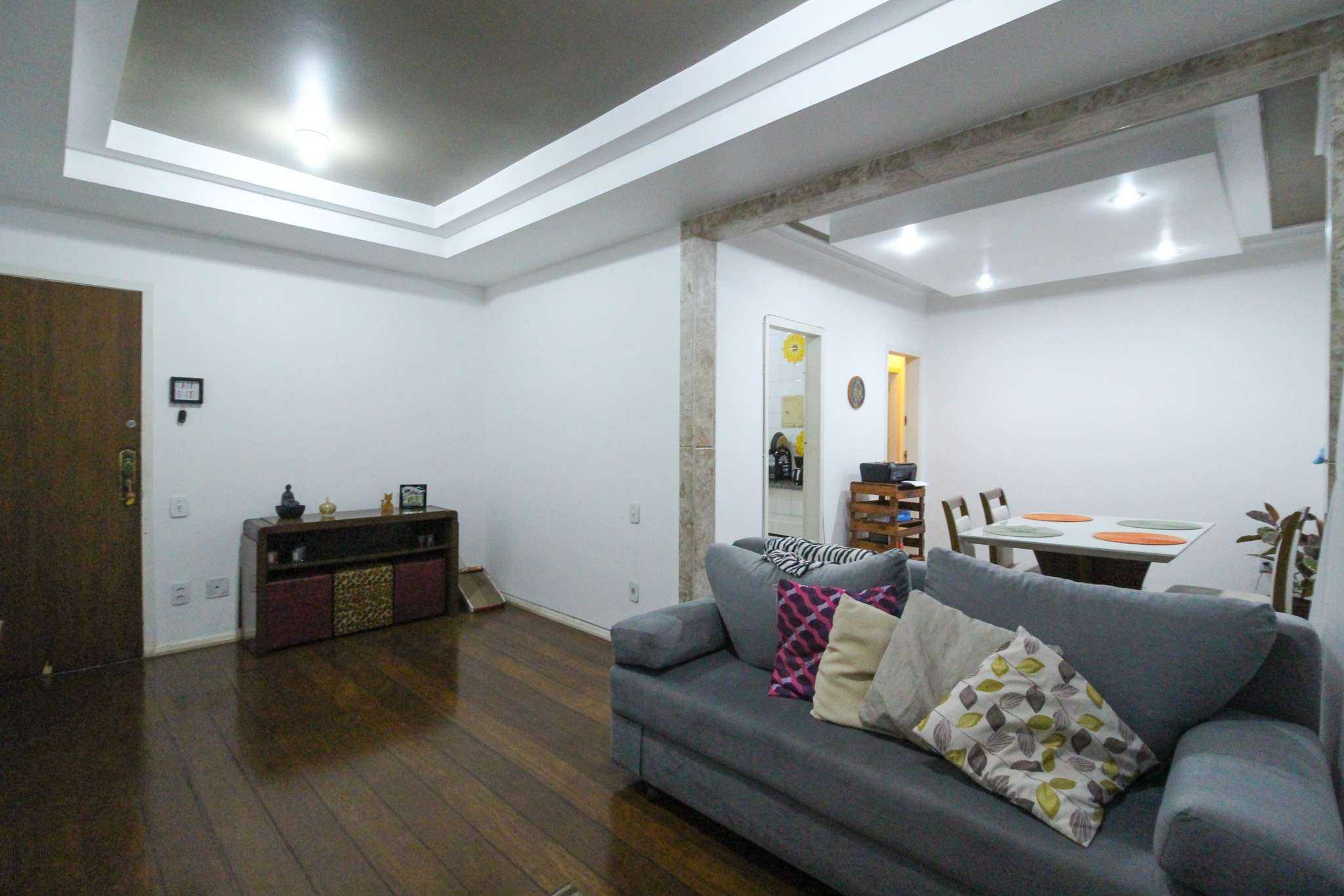 Apartamento à venda com 3 quartos, 90m² - Foto 3