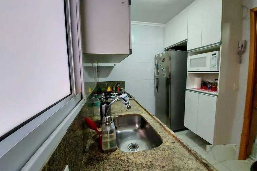 Apartamento à venda com 3 quartos, 83m² - Foto 11