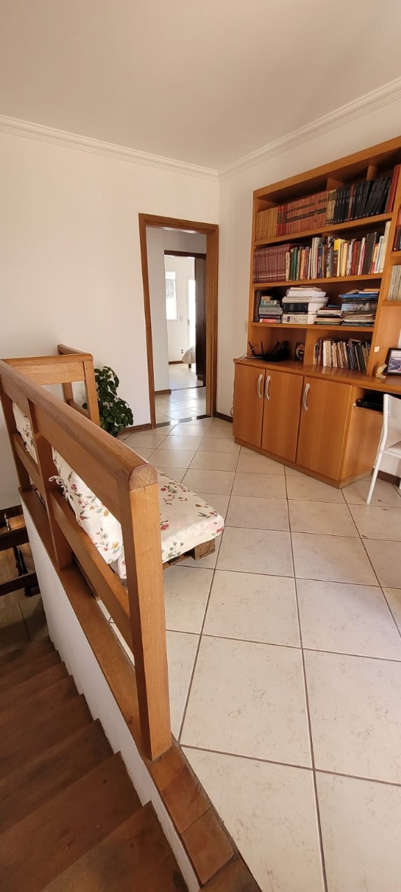 Casa à venda com 4 quartos, 253m² - Foto 23