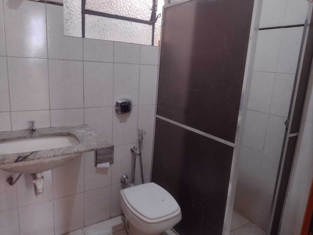 Apartamento para alugar com 3 quartos, 126m² - Foto 11