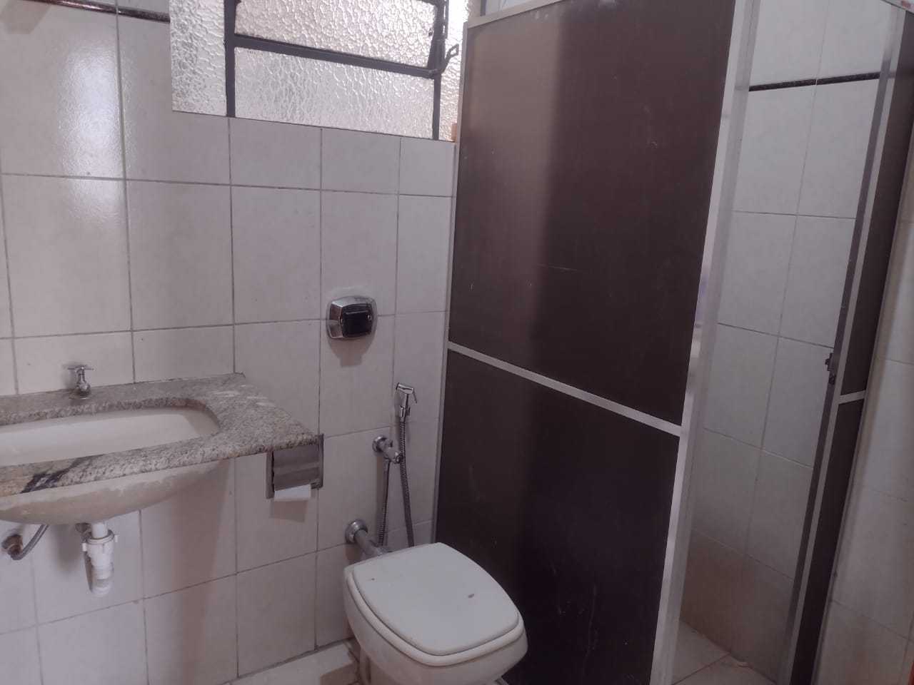 Apartamento para alugar com 3 quartos, 126m² - Foto 13