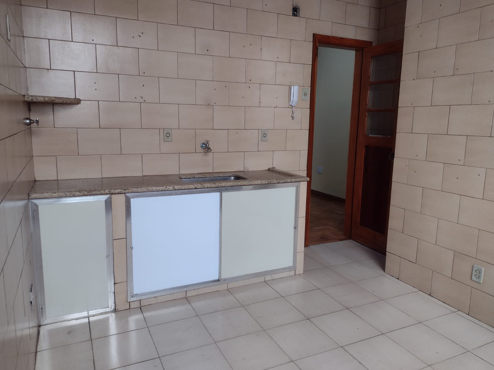 Apartamento para alugar com 3 quartos, 126m² - Foto 22