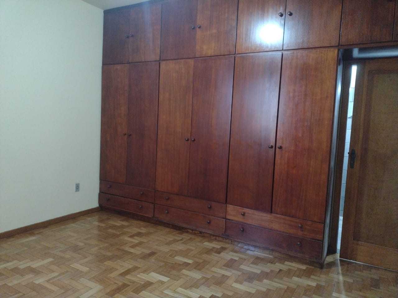 Apartamento para alugar com 3 quartos, 126m² - Foto 17