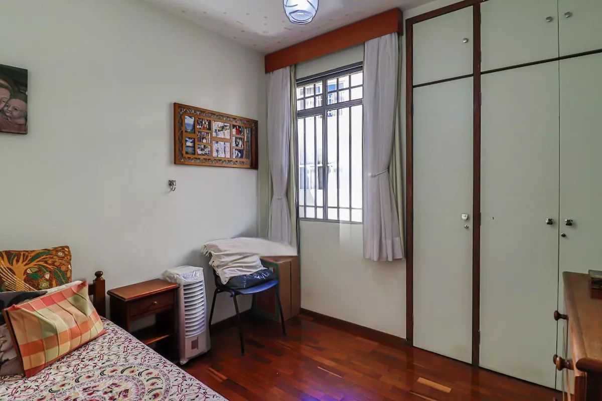 Apartamento à venda com 3 quartos, 105m² - Foto 14