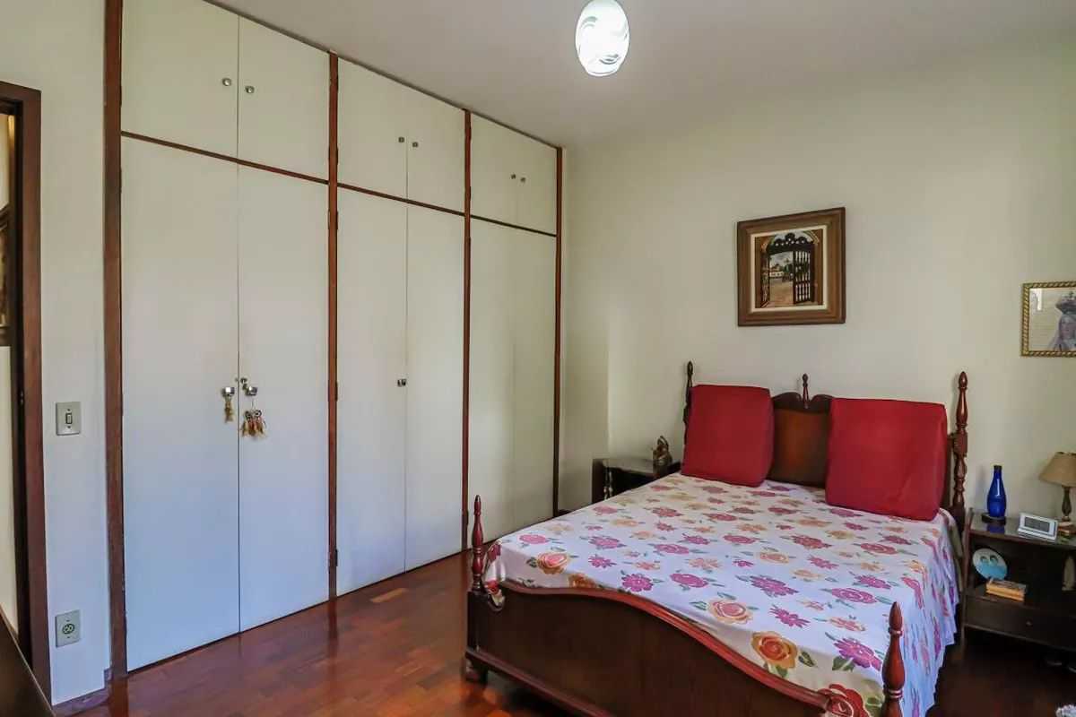 Apartamento à venda com 3 quartos, 105m² - Foto 10