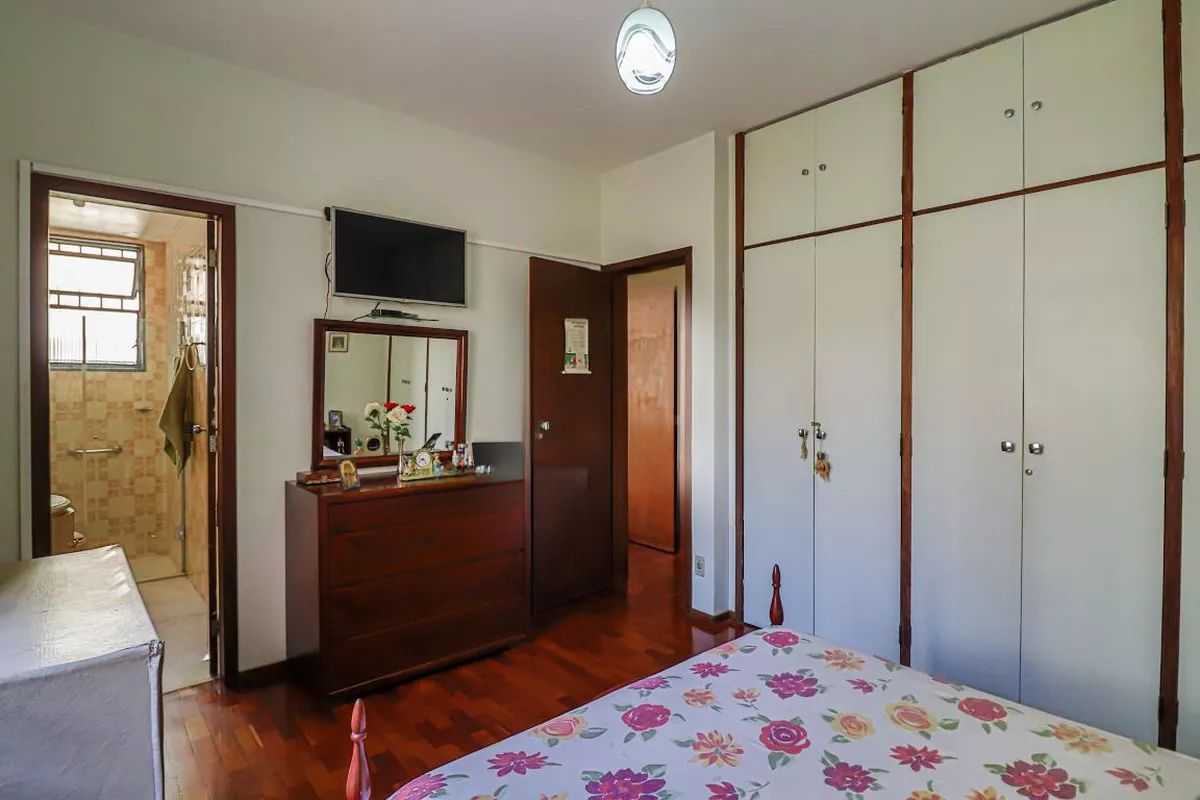 Apartamento à venda com 3 quartos, 105m² - Foto 12