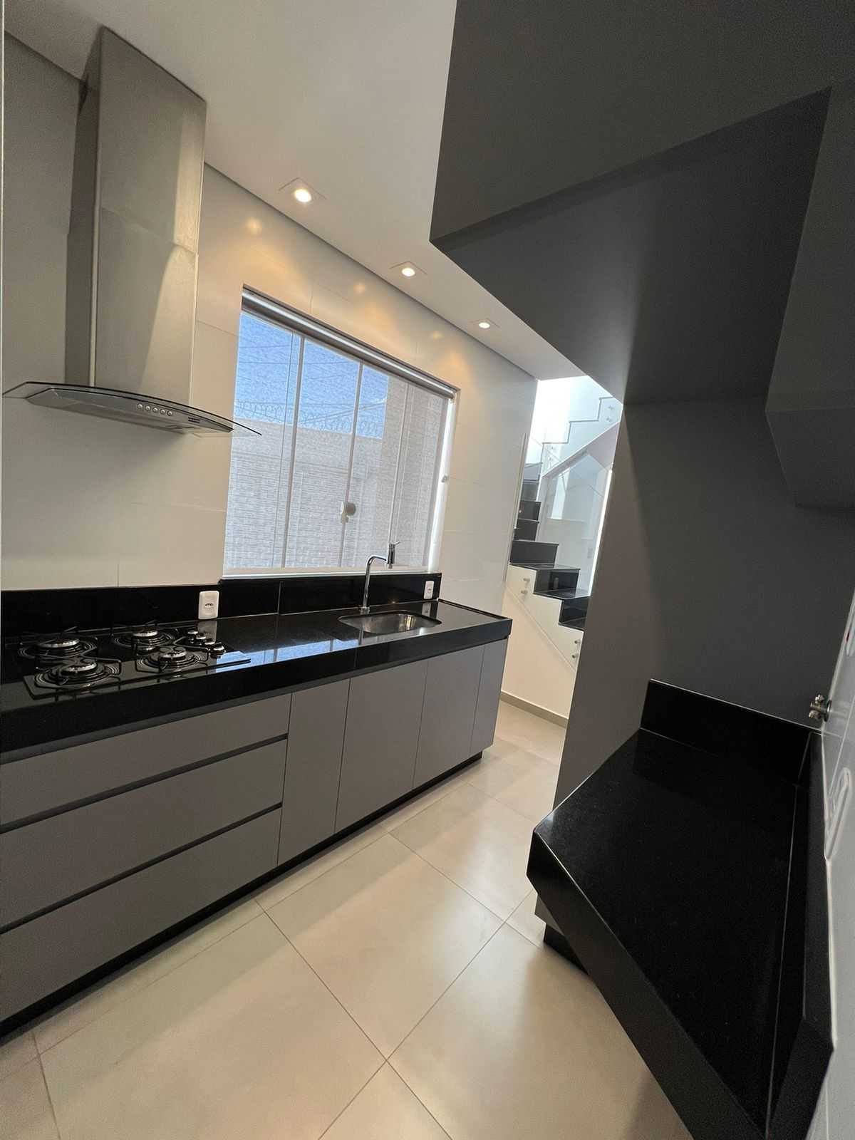 Casa à venda com 2 quartos, 121m² - Foto 13