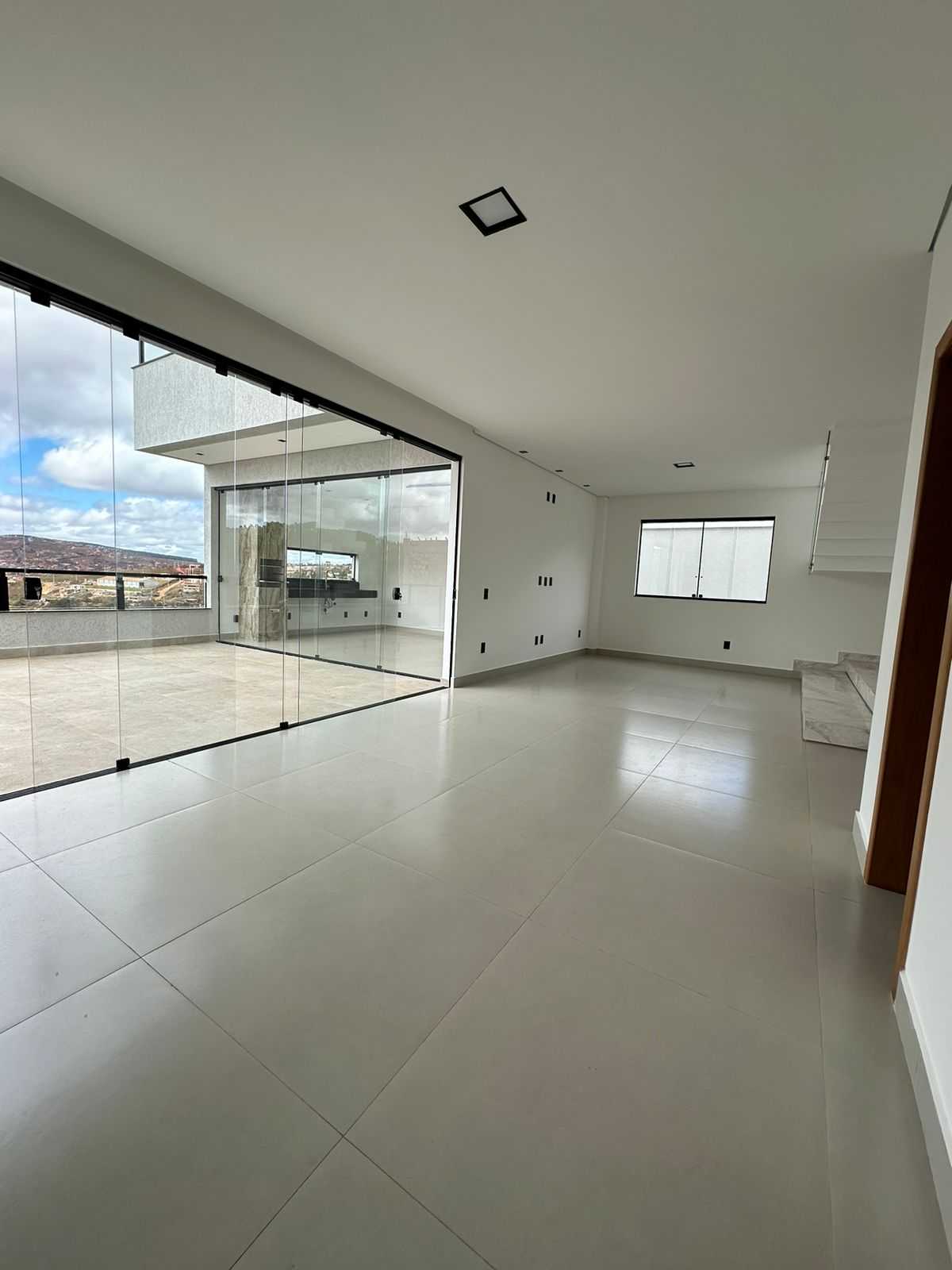 Casa à venda com 4 quartos, 400m² - Foto 10