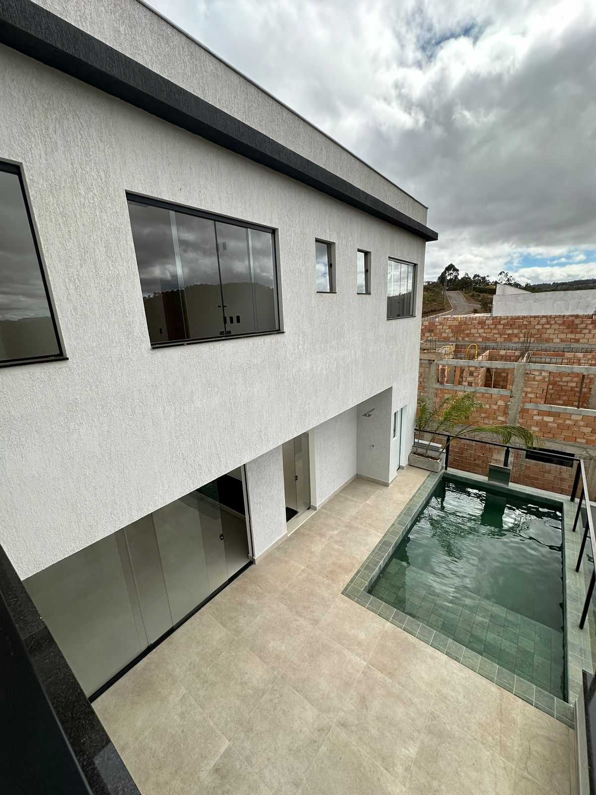 Casa à venda com 4 quartos, 400m² - Foto 24