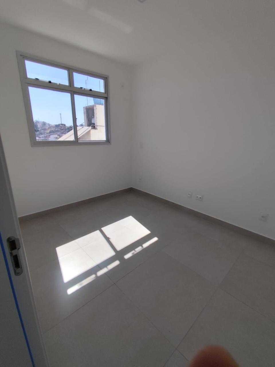 Apartamento à venda com 3 quartos, 75m² - Foto 5