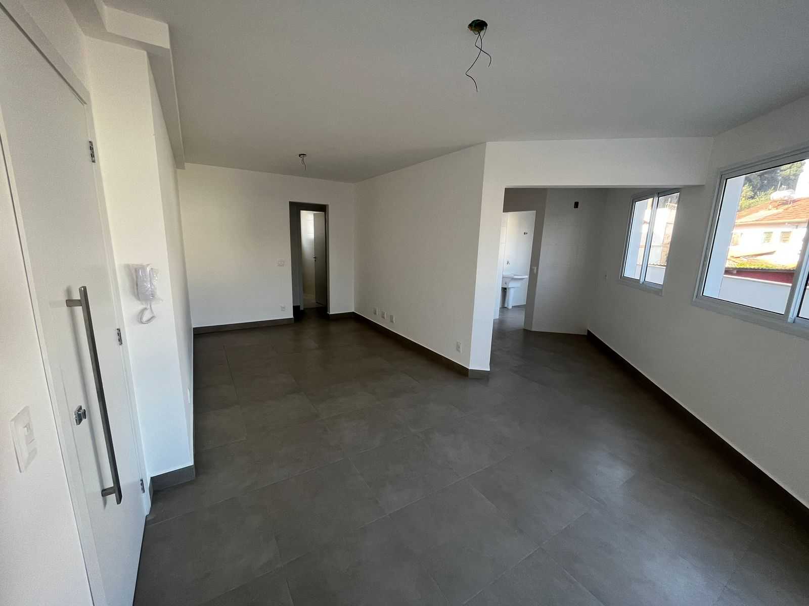 Apartamento à venda com 3 quartos, 97m² - Foto 3