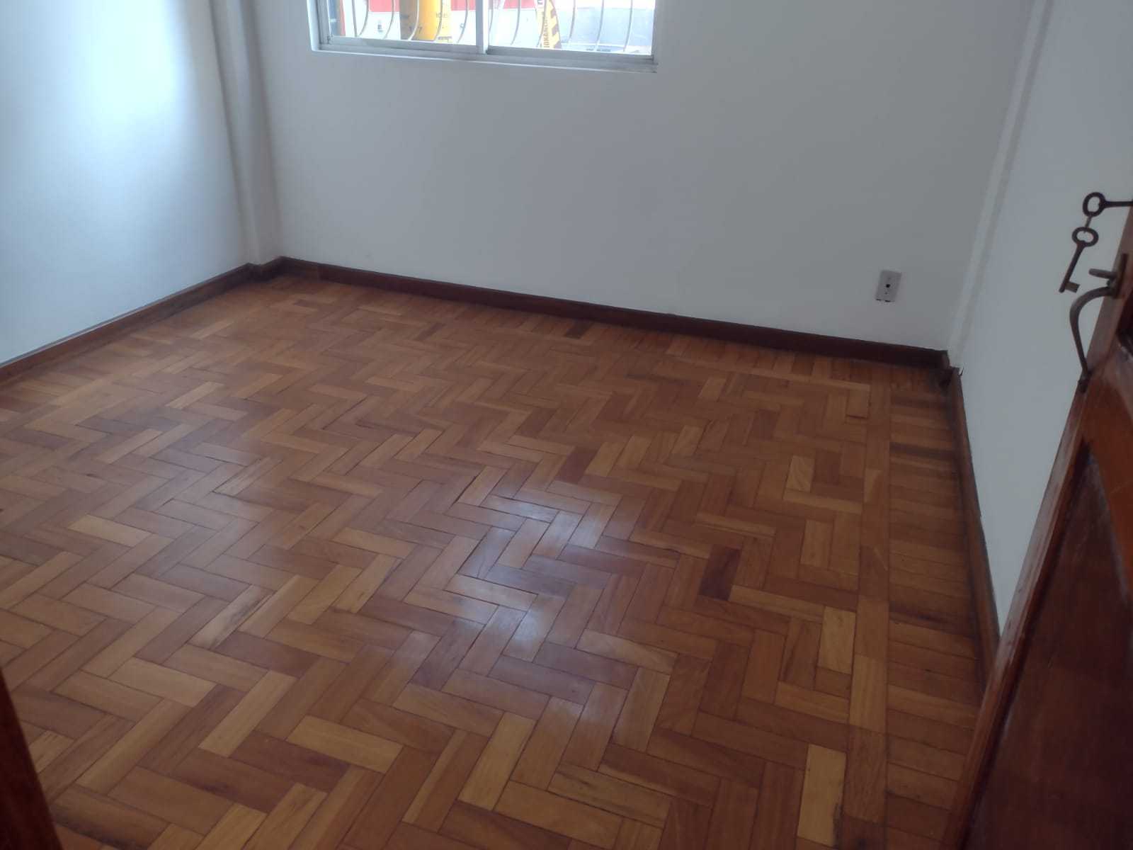 Apartamento à venda com 3 quartos, 110m² - Foto 10