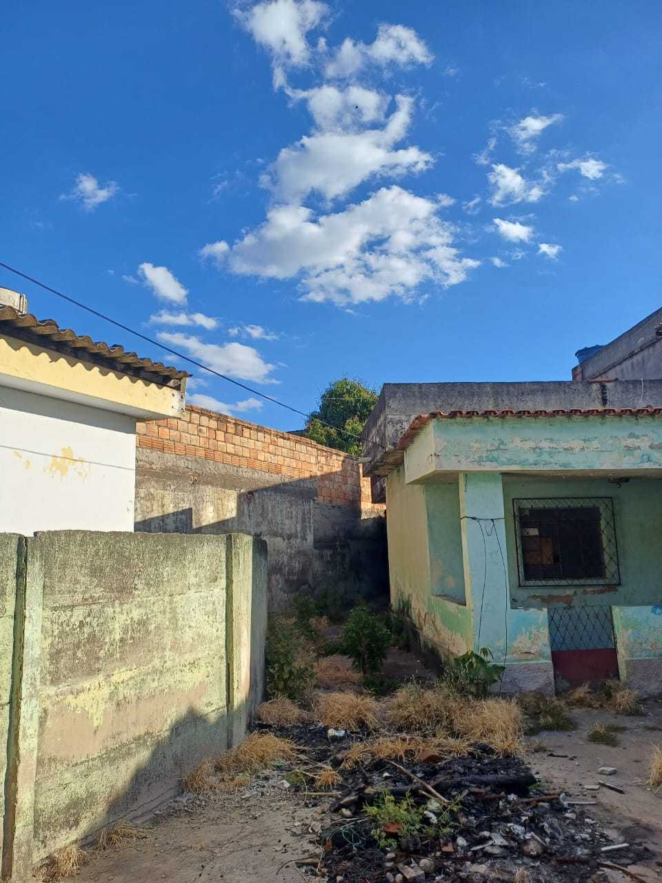 Terreno à venda, 360m² - Foto 1