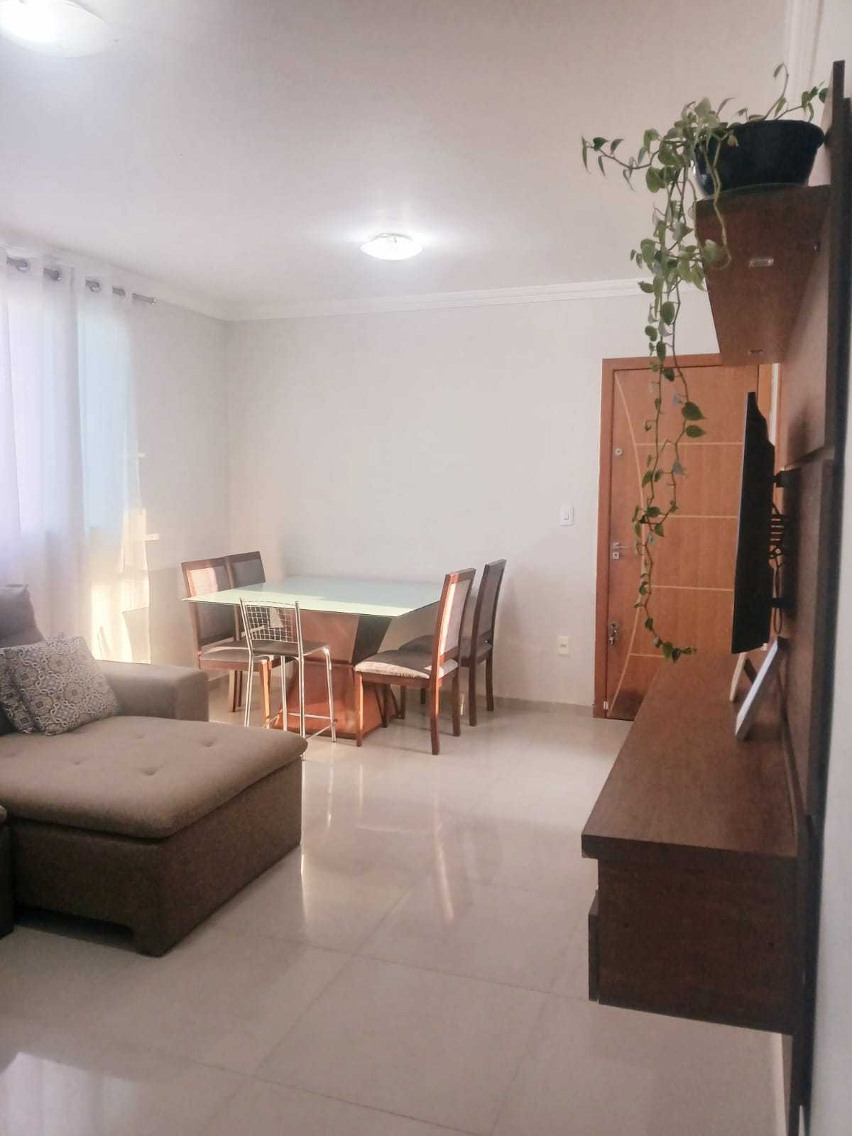 Apartamento à venda com 3 quartos, 76m² - Foto 1