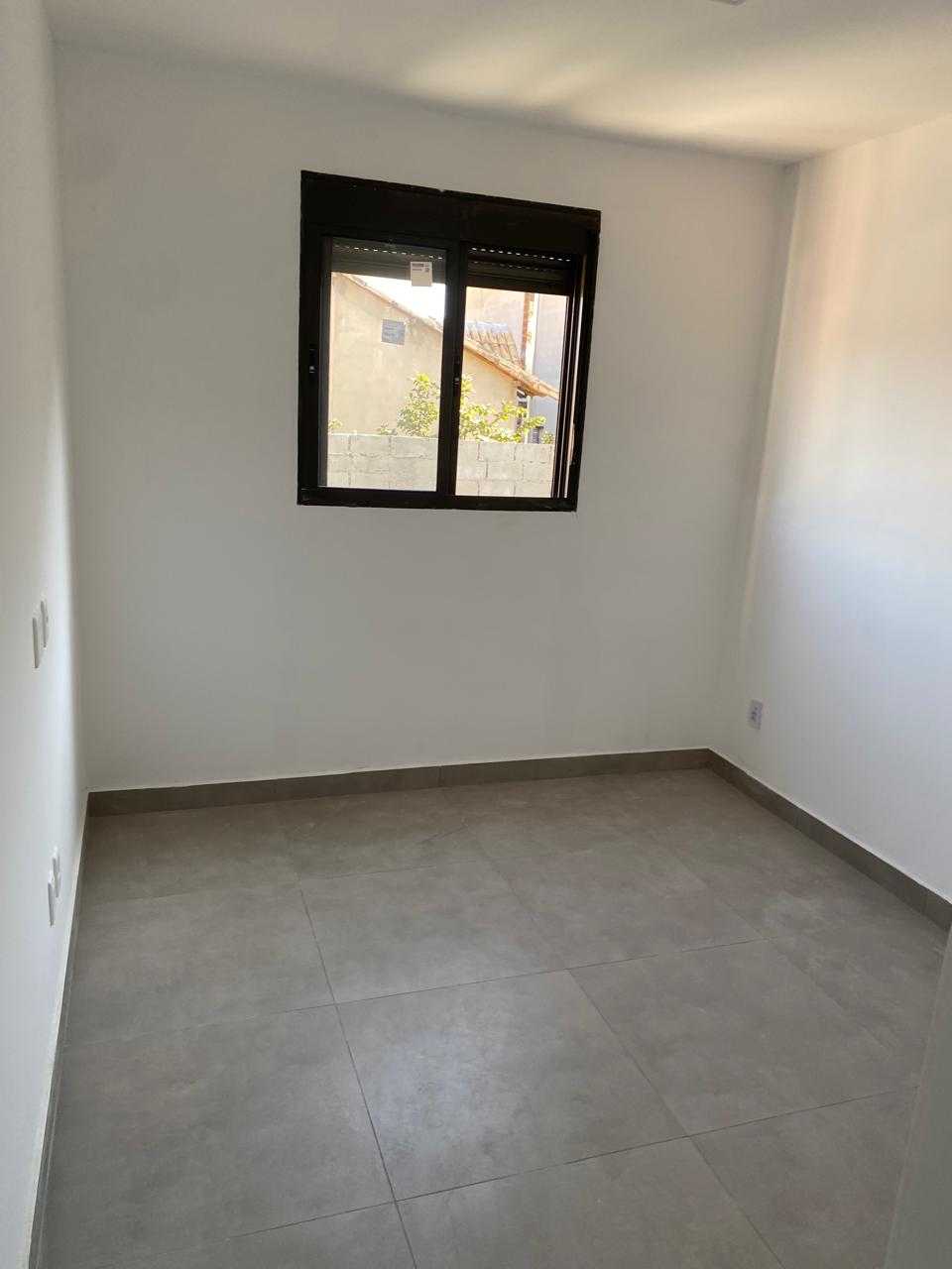 Casa à venda com 2 quartos, 110m² - Foto 3