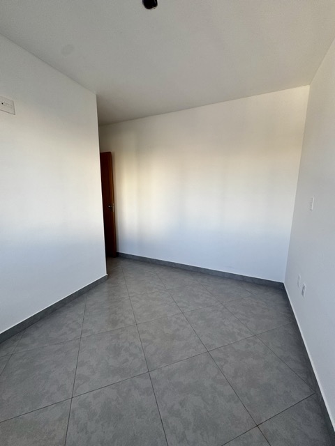 Apartamento à venda com 2 quartos, 52m² - Foto 6