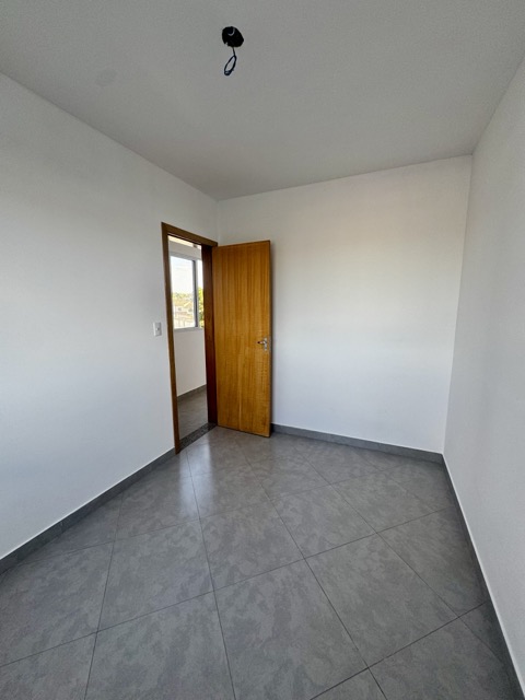 Apartamento à venda com 2 quartos, 52m² - Foto 11