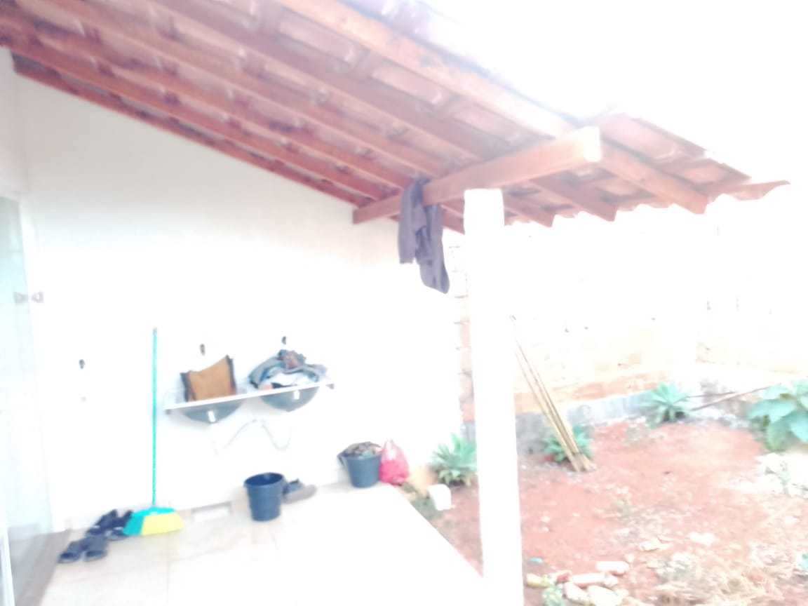 Casa à venda com 2 quartos, 120m² - Foto 16