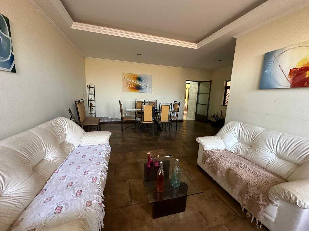 Casa à venda com 4 quartos, 230m² - Foto 6