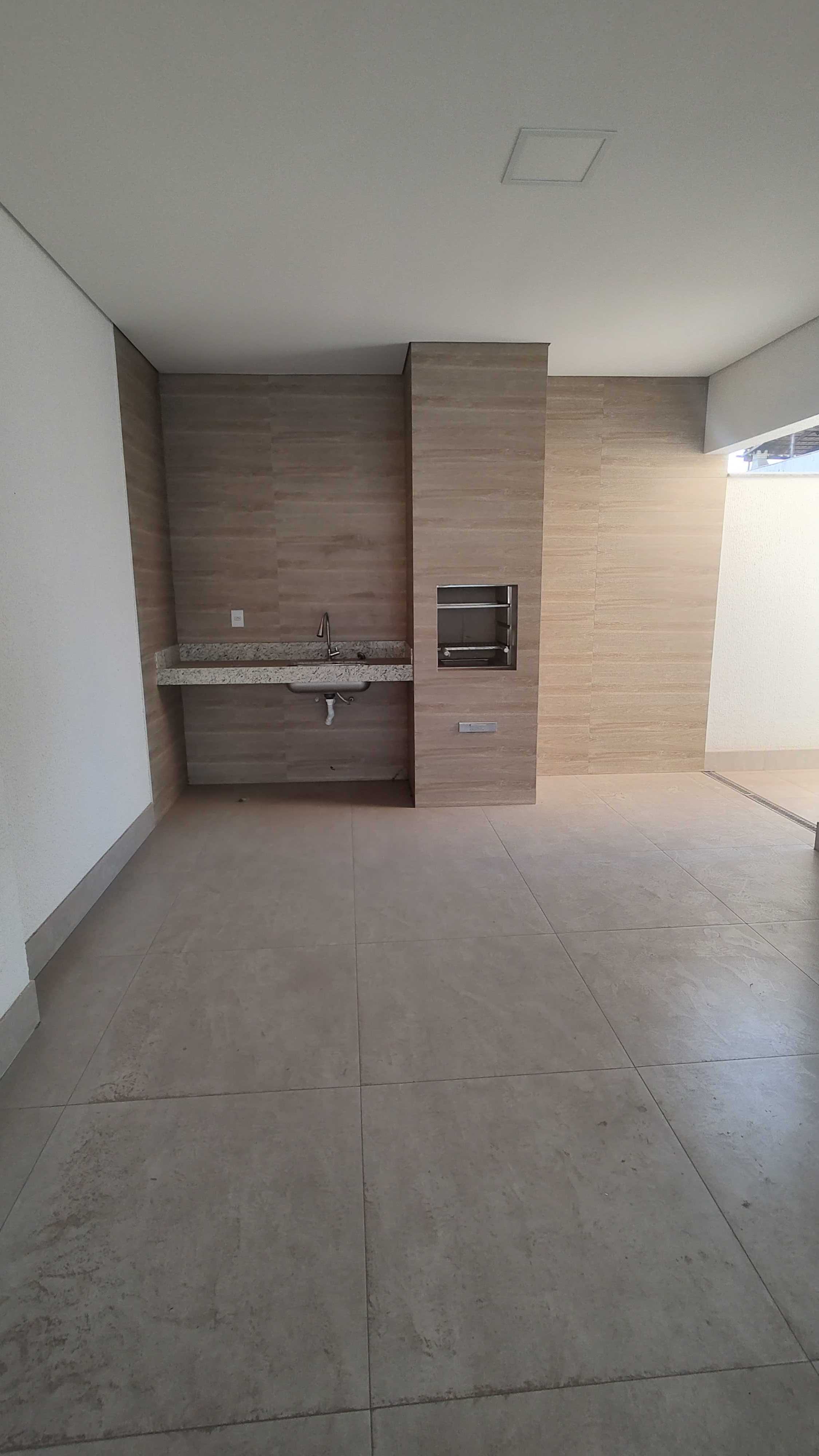 Casa à venda com 3 quartos, 57m² - Foto 4