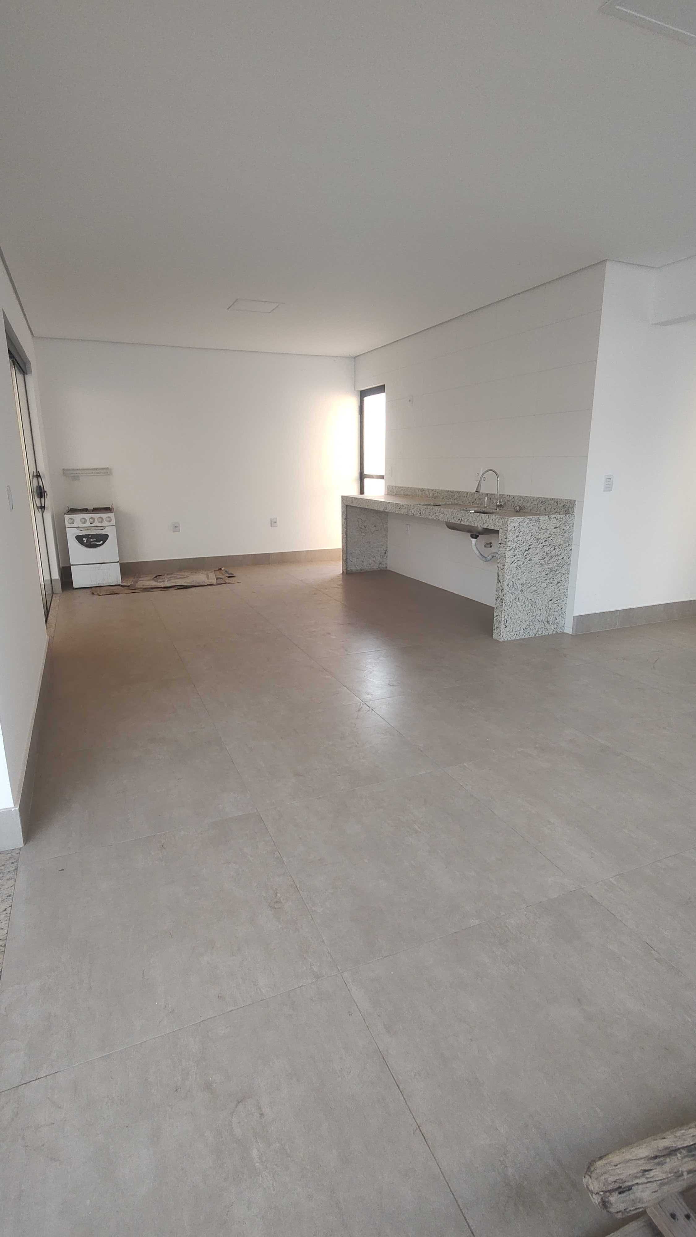 Casa à venda com 3 quartos, 100m² - Foto 3