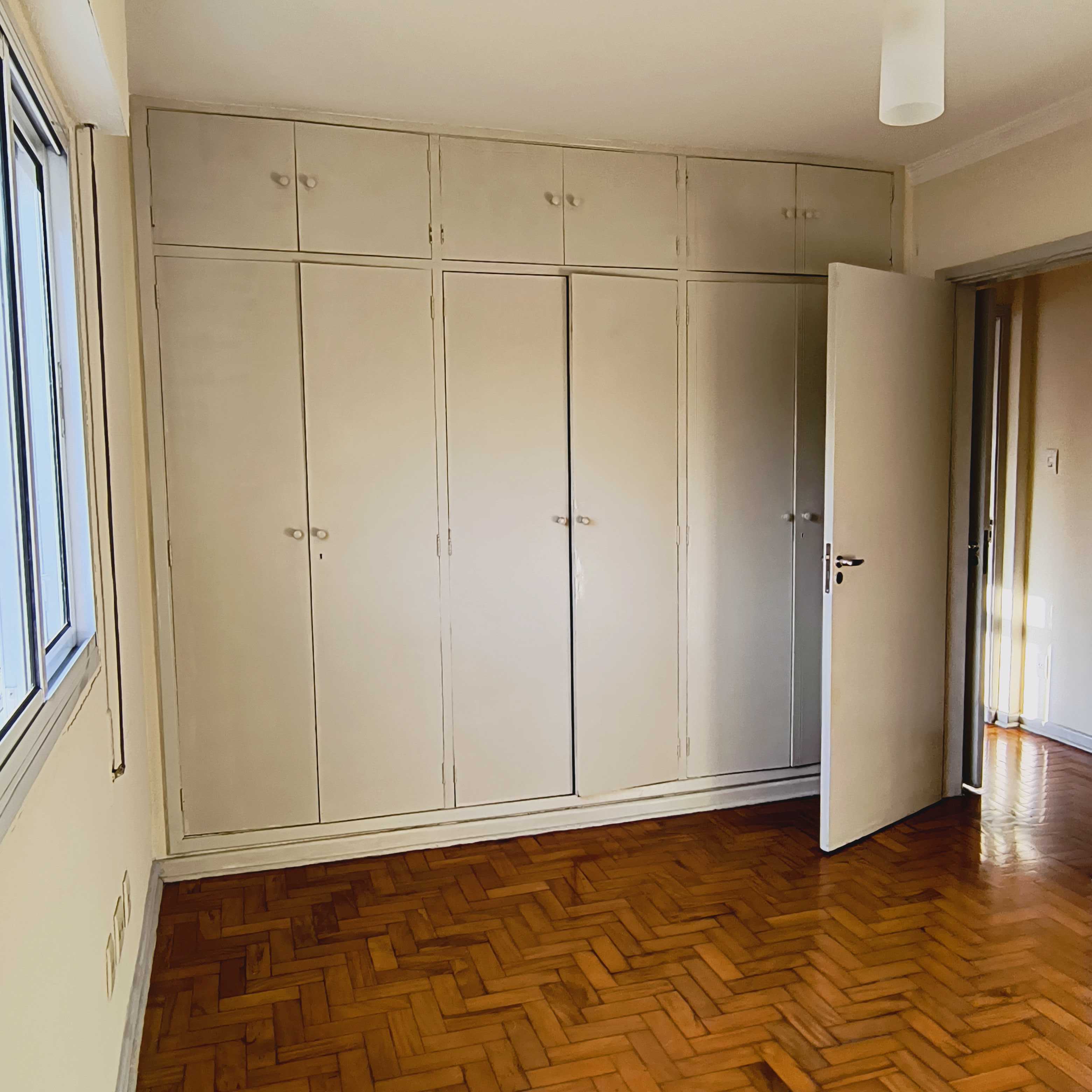 Apartamento para alugar com 2 quartos, 112m² - Foto 10