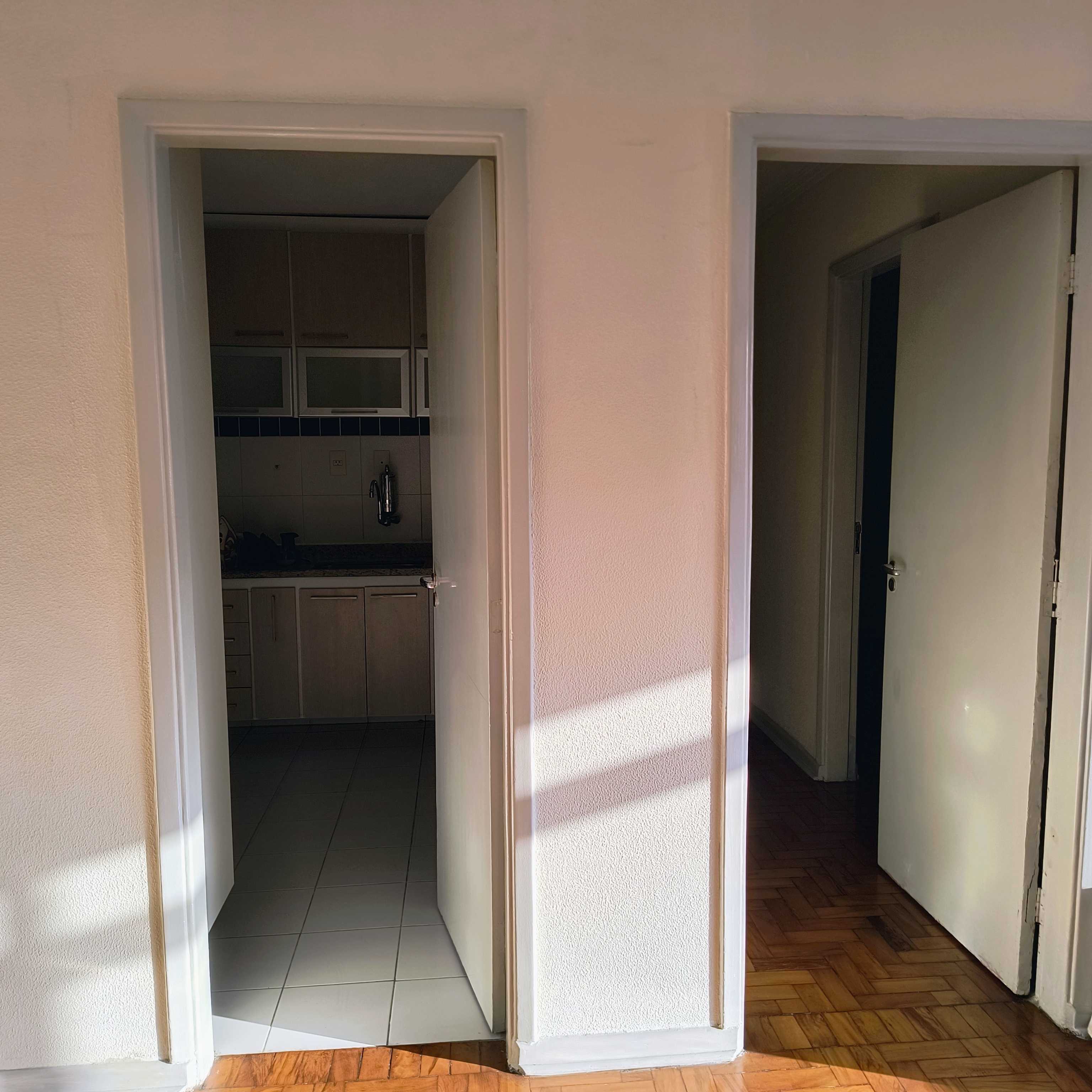 Apartamento para alugar com 2 quartos, 112m² - Foto 9