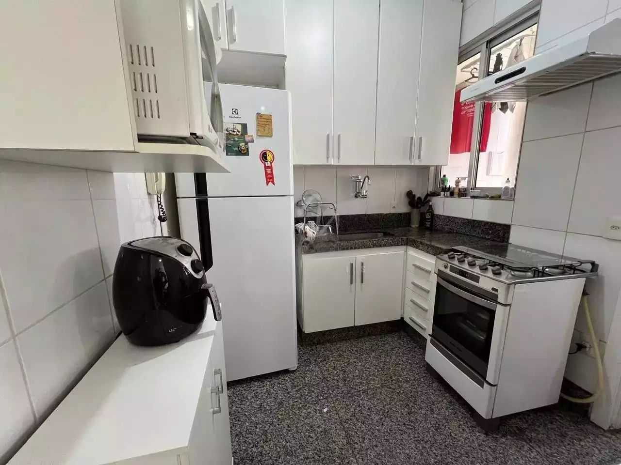 Apartamento à venda com 3 quartos, 90m² - Foto 12