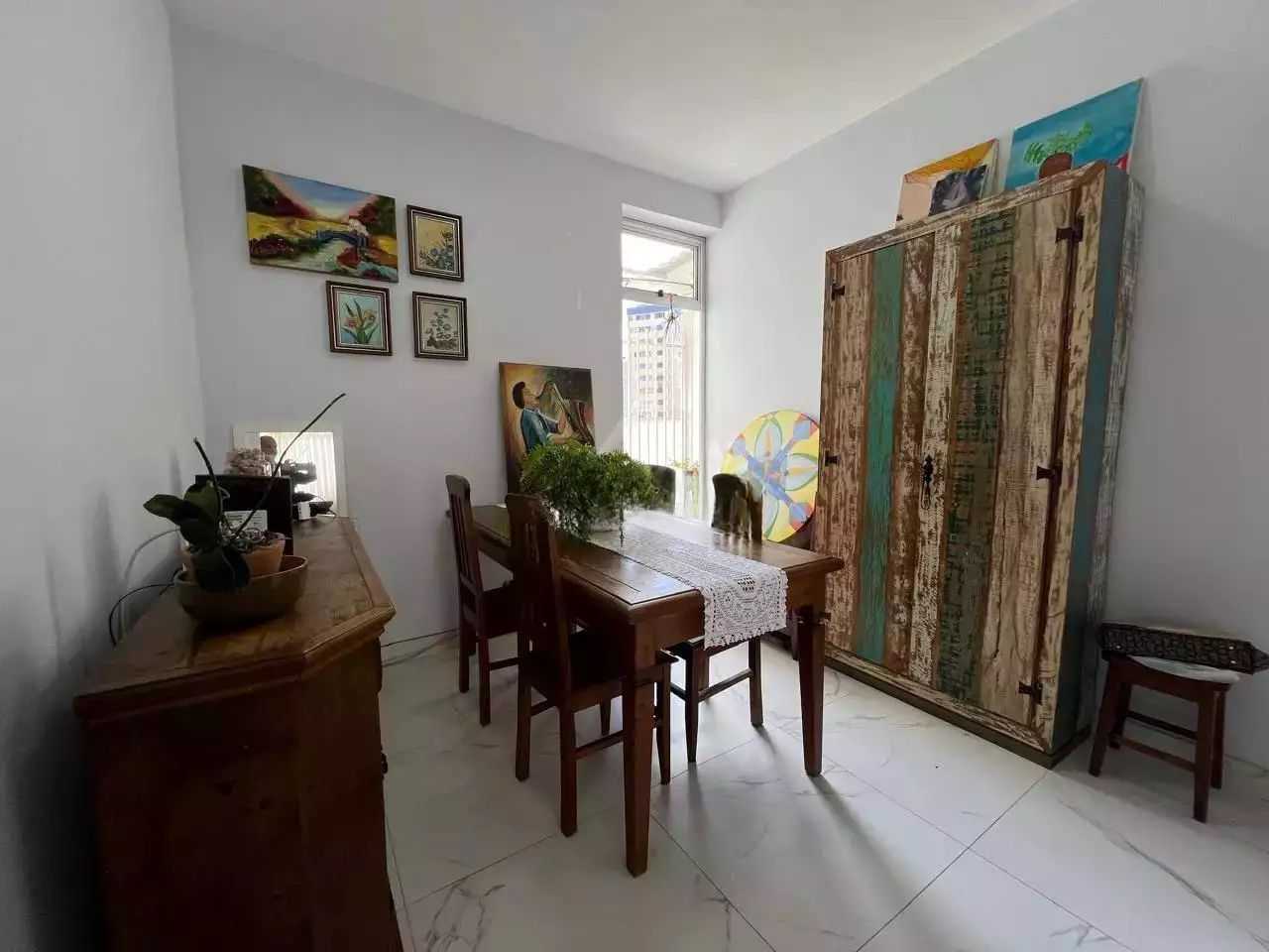 Apartamento à venda com 3 quartos, 90m² - Foto 3