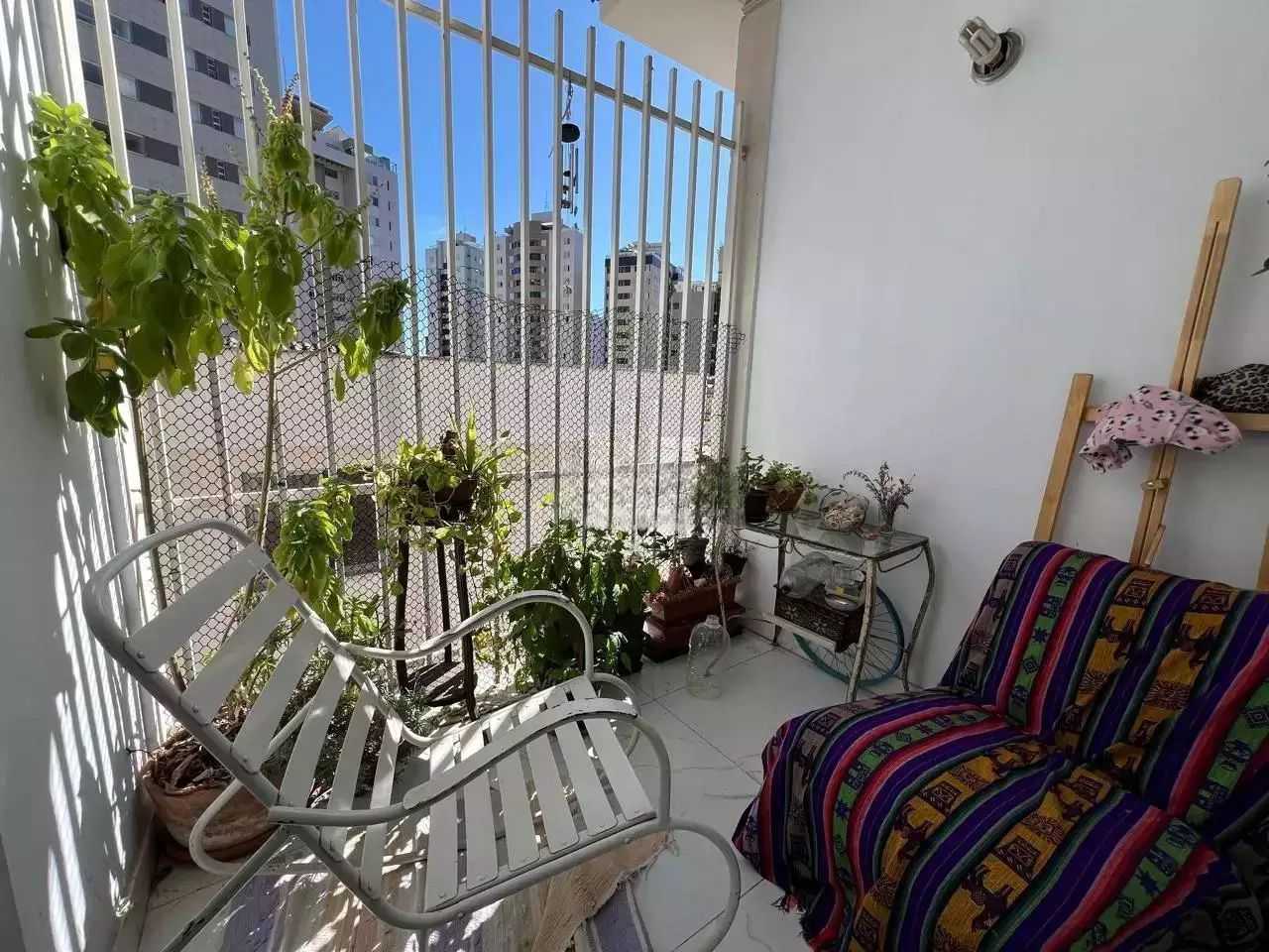 Apartamento à venda com 3 quartos, 90m² - Foto 4