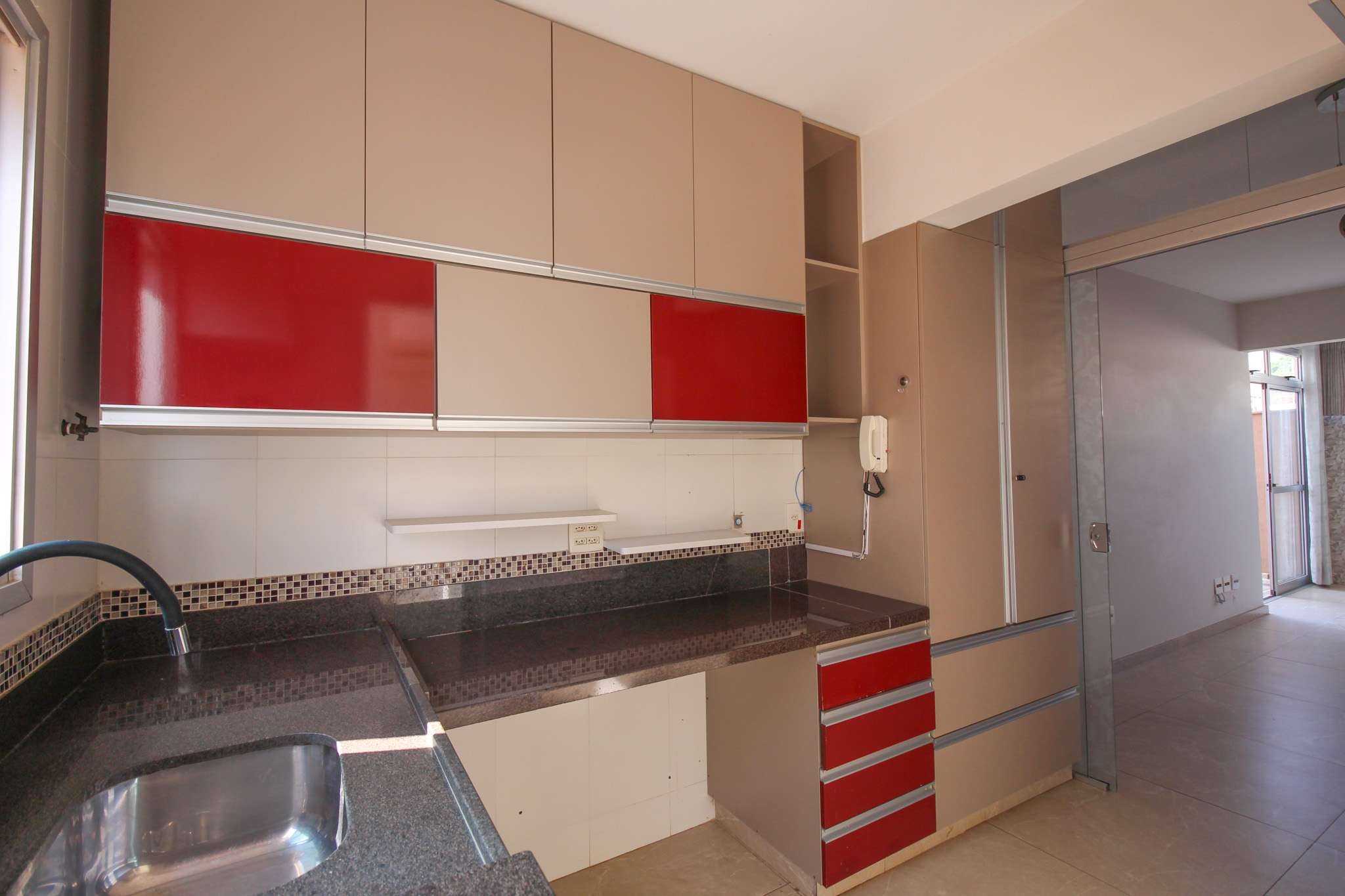 Apartamento à venda com 3 quartos, 90m² - Foto 14