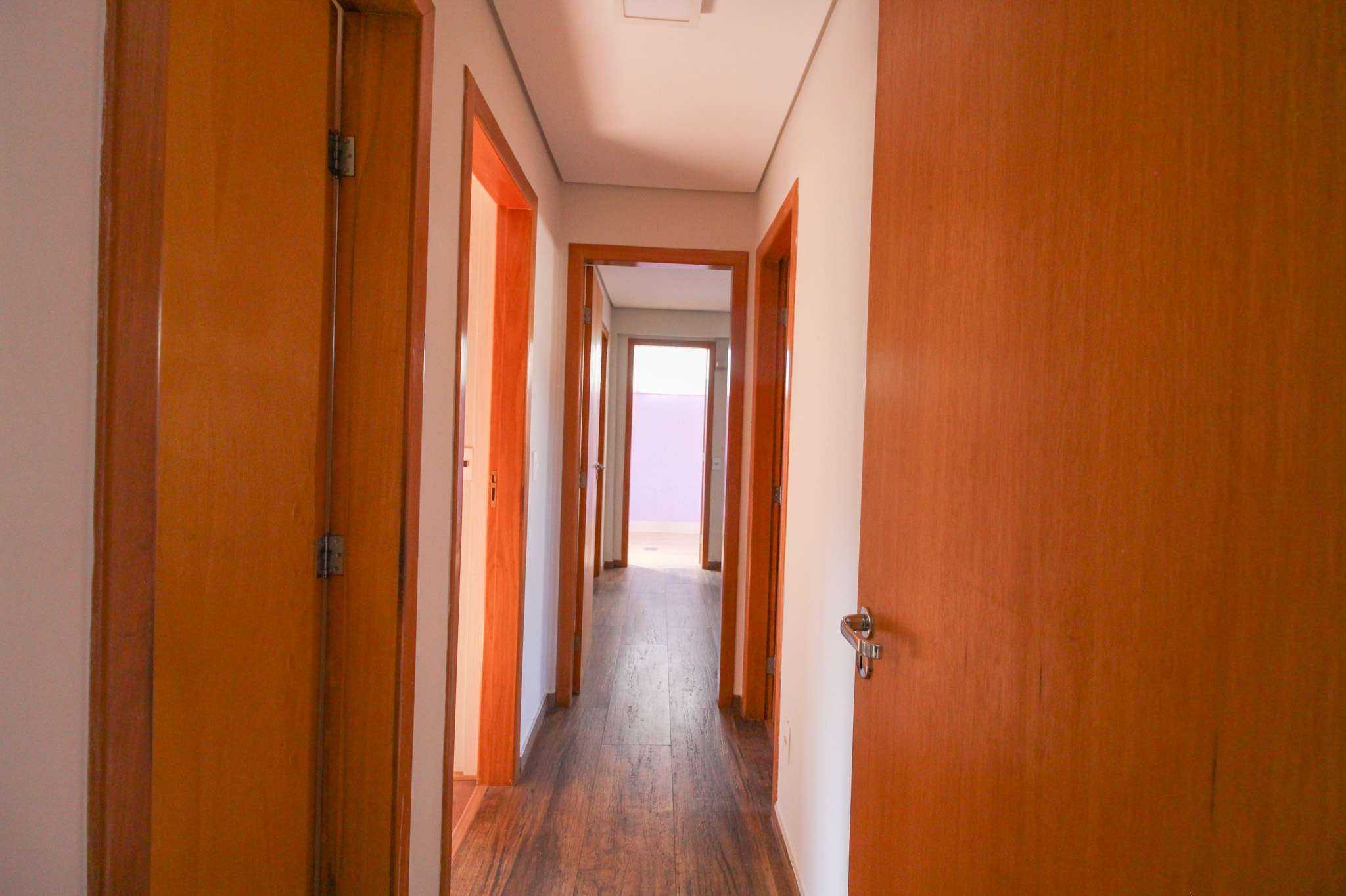 Apartamento à venda com 3 quartos, 90m² - Foto 4