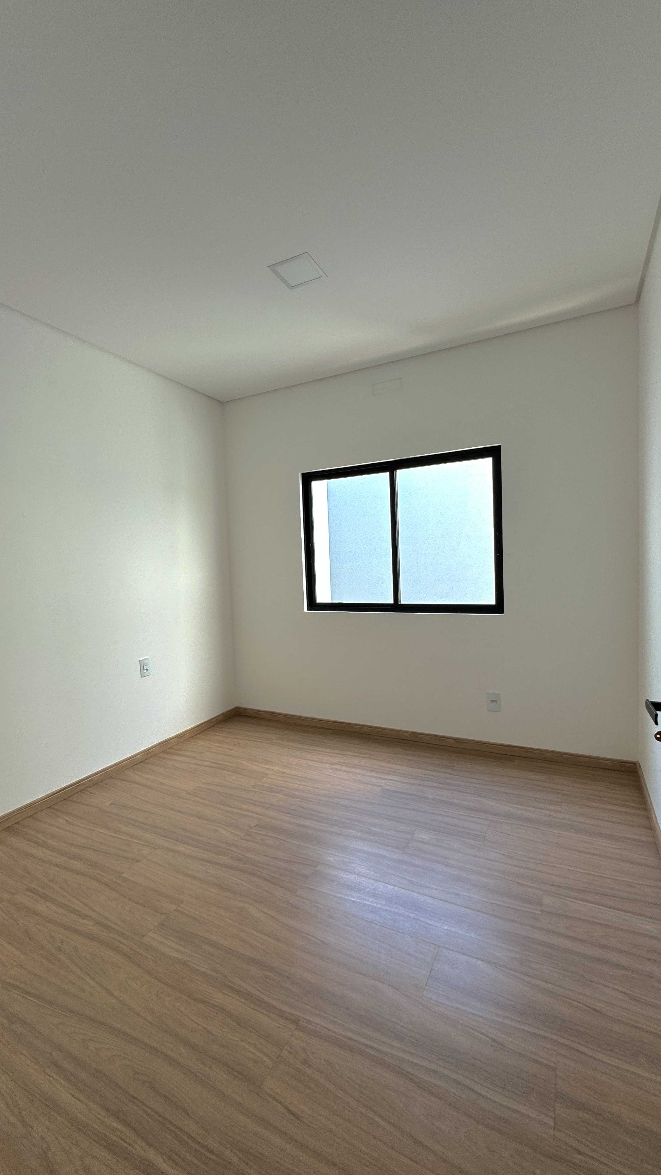 Casa à venda com 4 quartos, 280m² - Foto 6