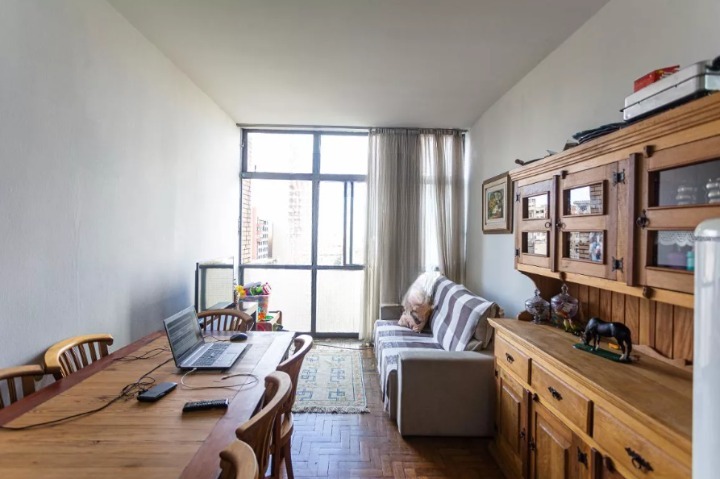 Apartamento à venda com 1 quarto, 60m² - Foto 4