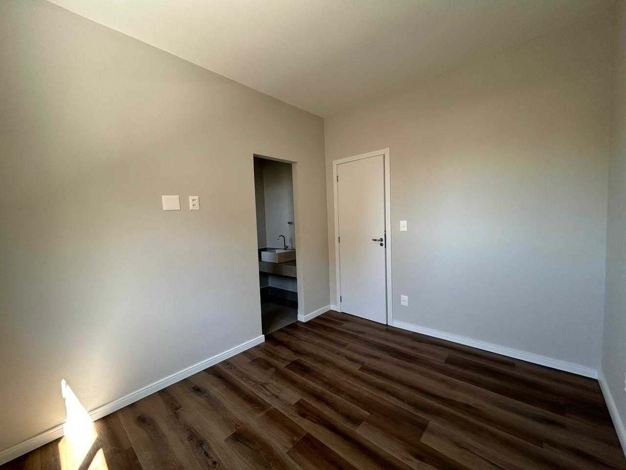 Cobertura à venda com 4 quartos, 205m² - Foto 25