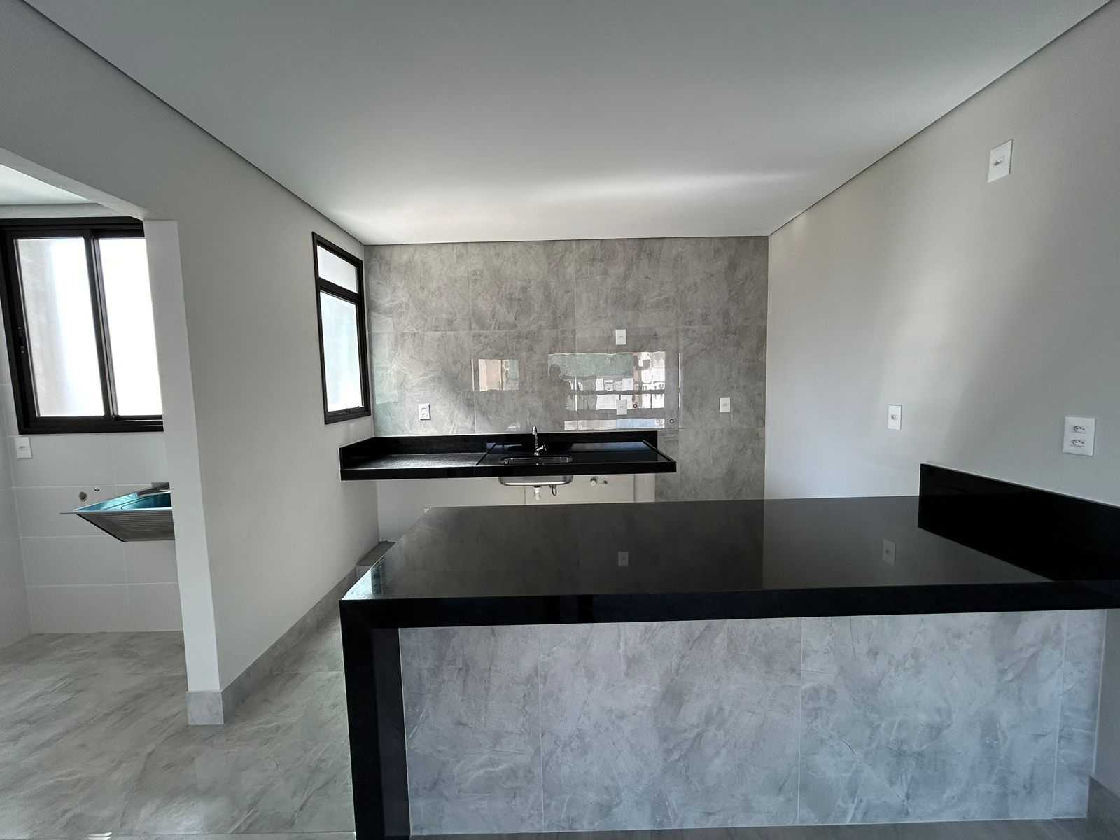 Apartamento à venda com 4 quartos, 102m² - Foto 7