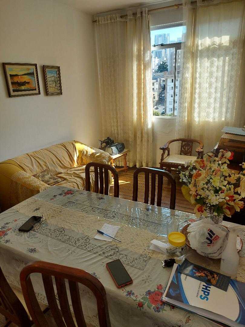 Apartamento à venda com 2 quartos, 65m² - Foto 1