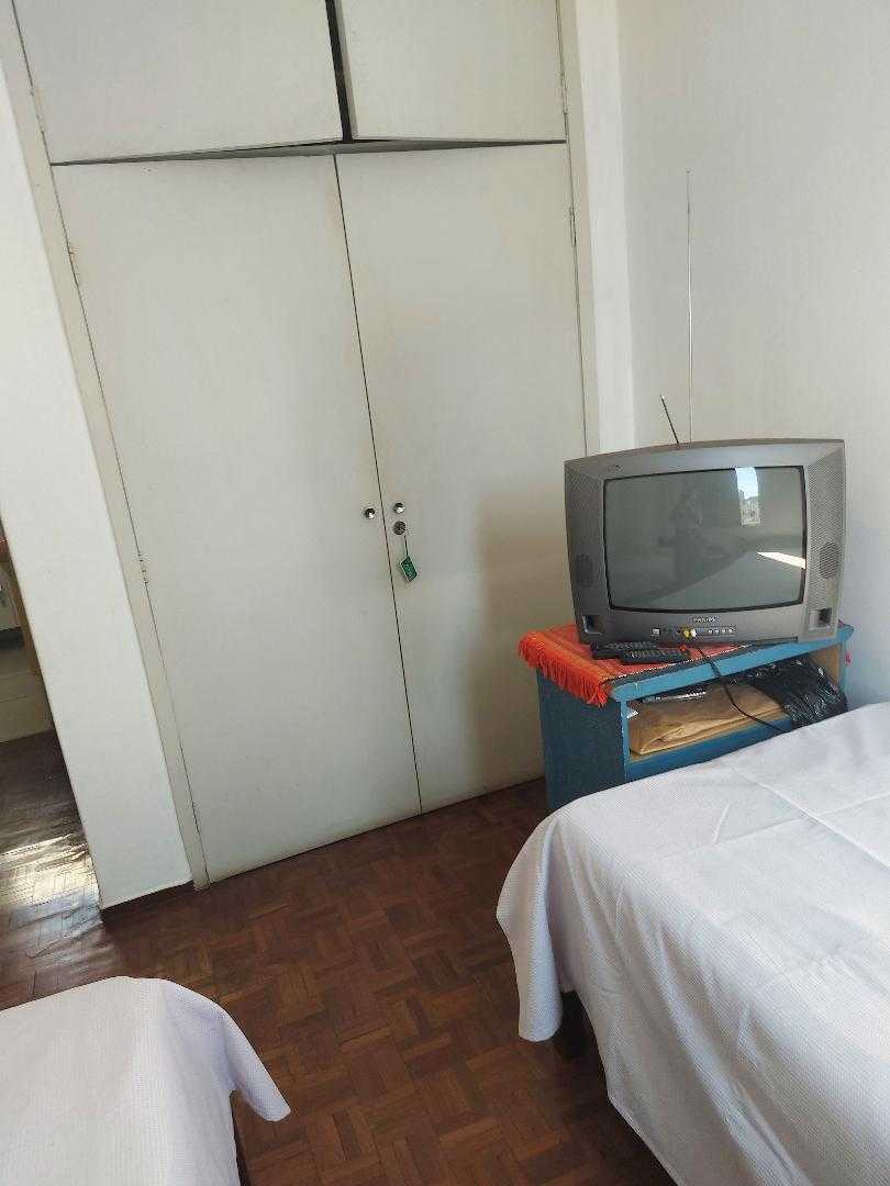 Apartamento à venda com 2 quartos, 65m² - Foto 12