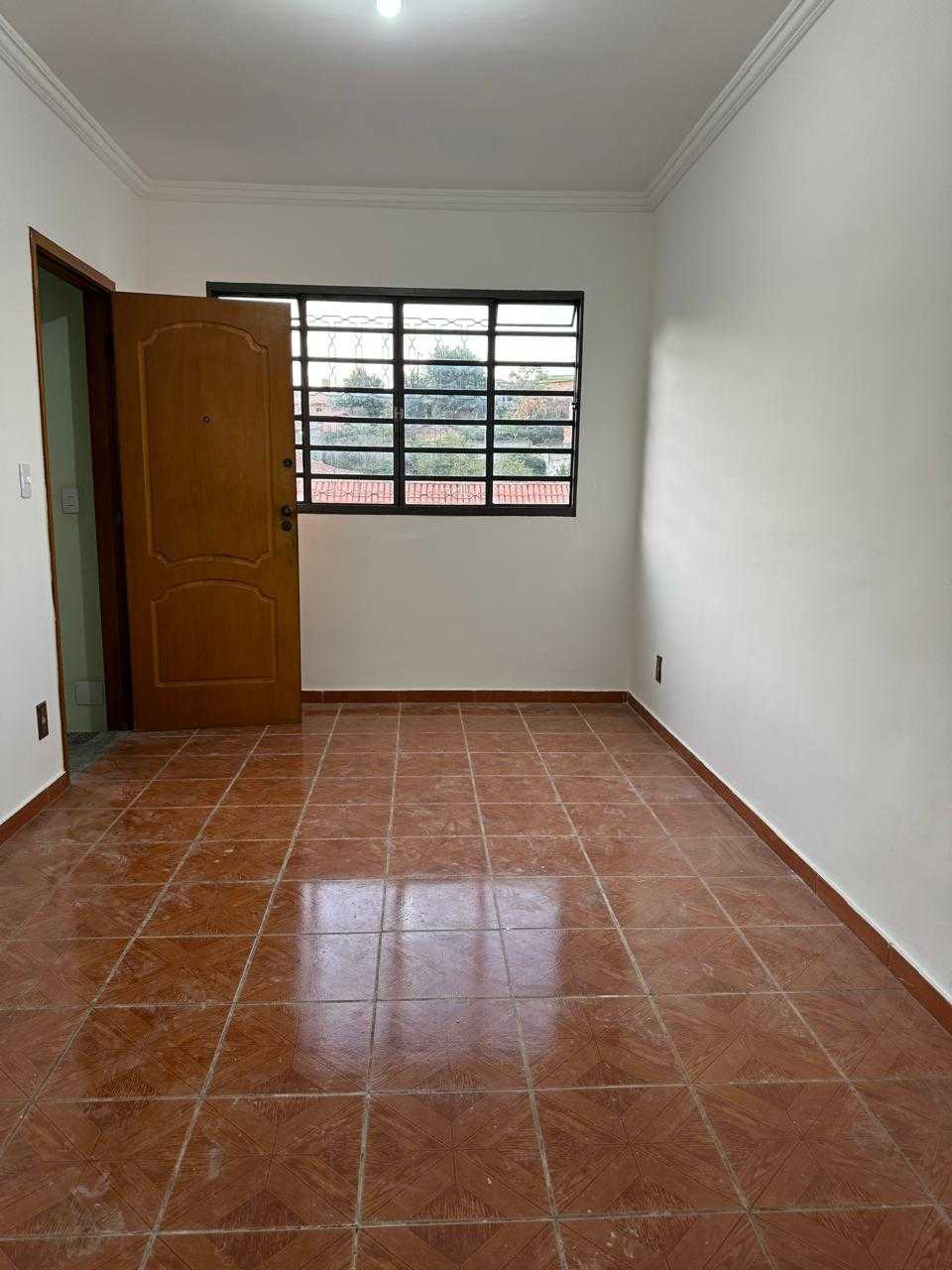 Apartamento à venda com 2 quartos, 61m² - Foto 2