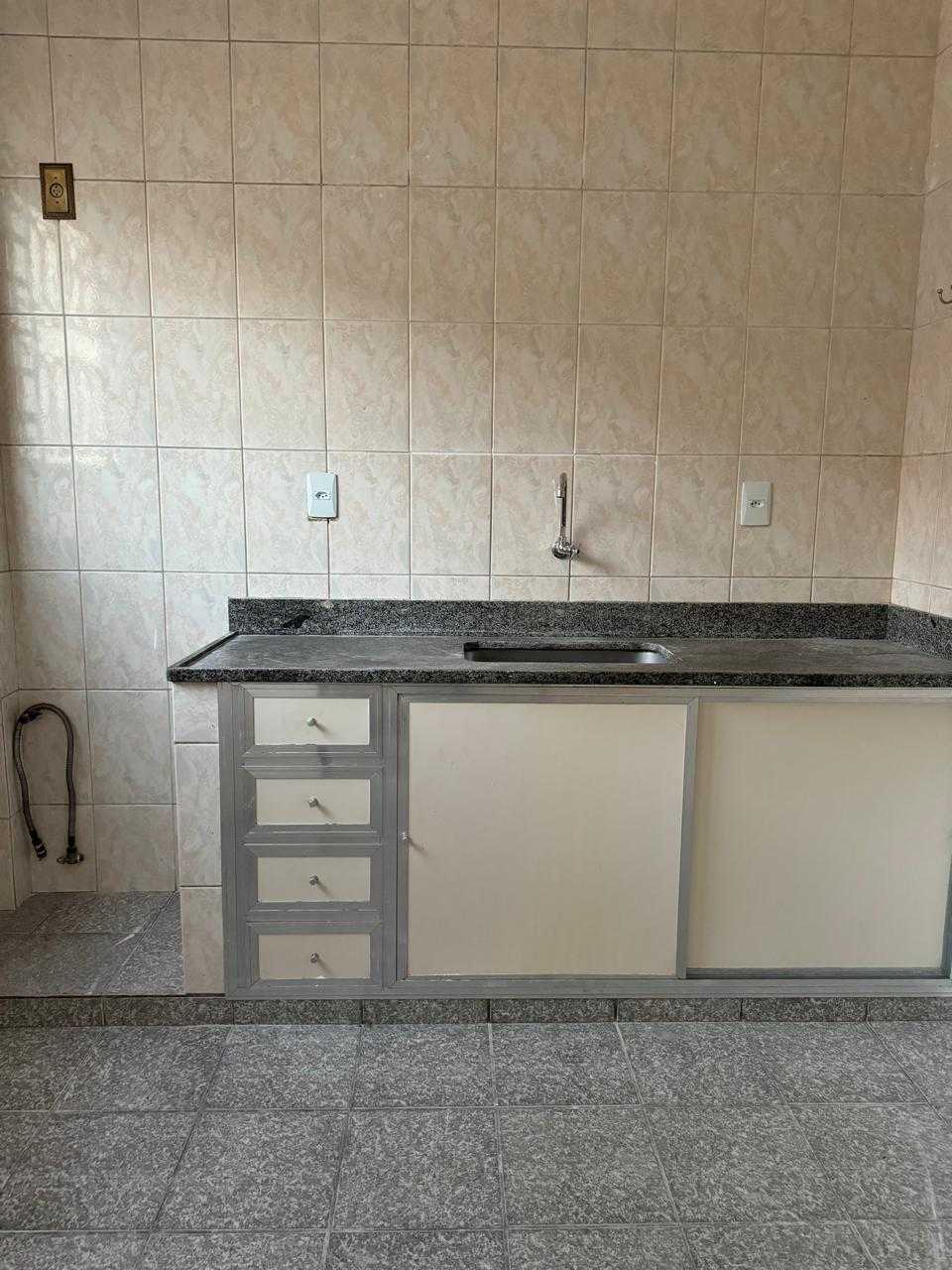 Apartamento à venda com 2 quartos, 61m² - Foto 11