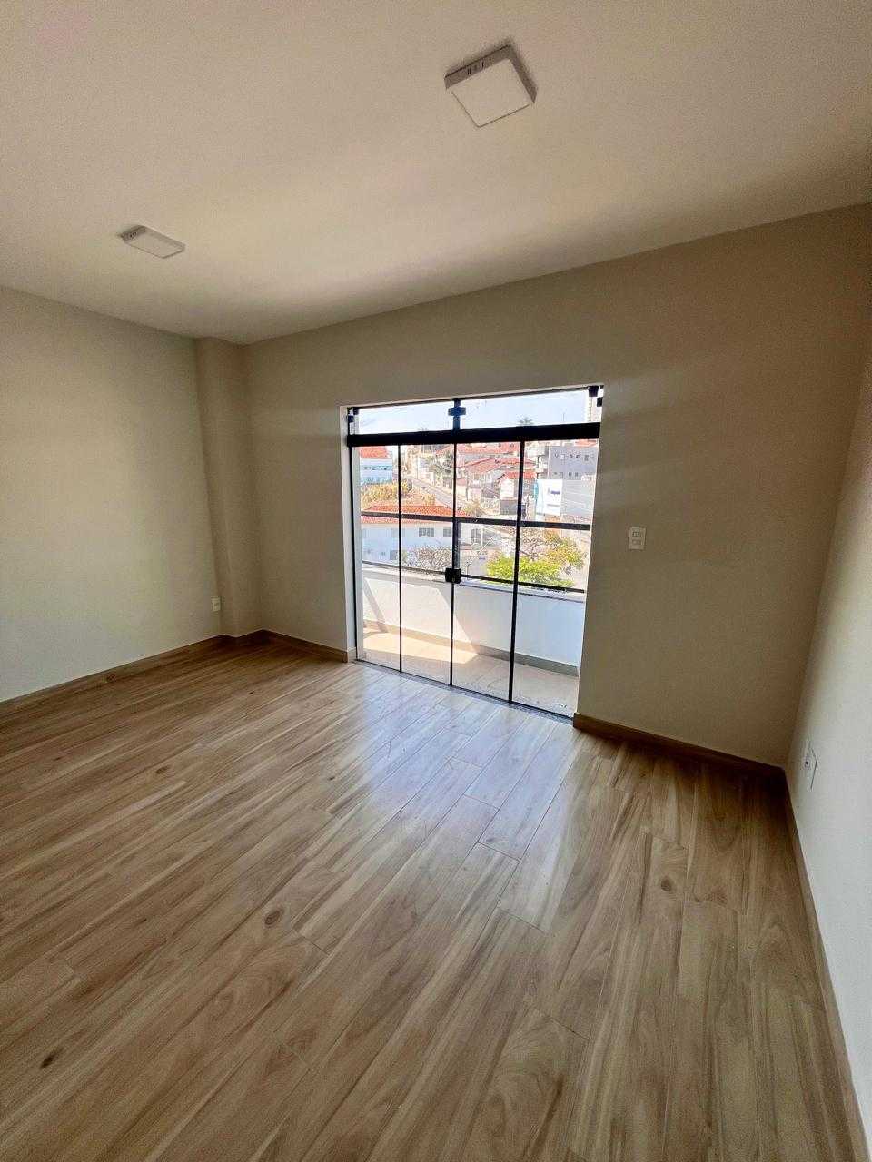 Apartamento para alugar com 2 quartos, 80m² - Foto 9