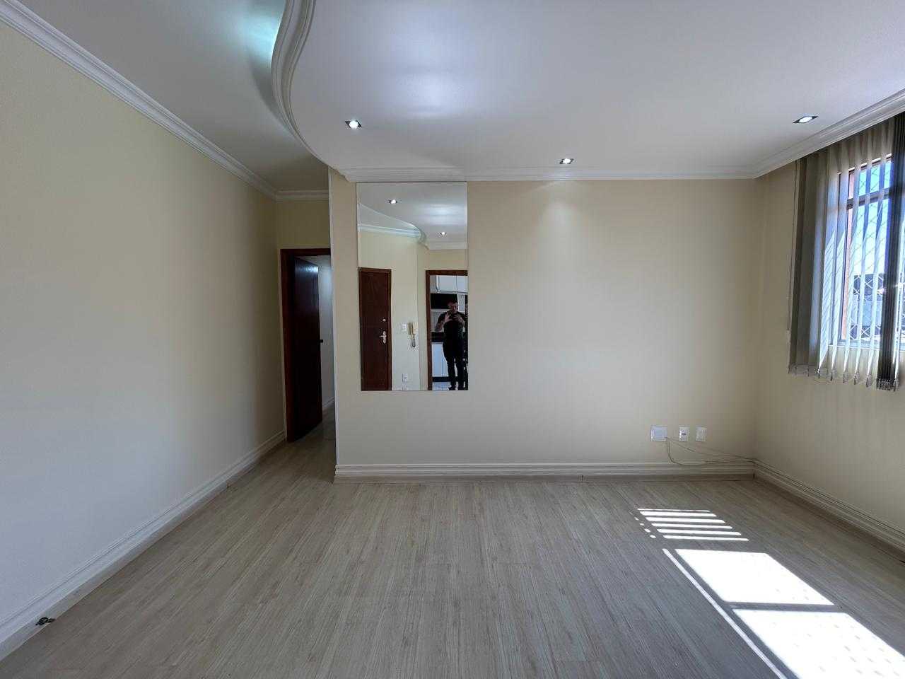 Apartamento à venda com 2 quartos, 60m² - Foto 15