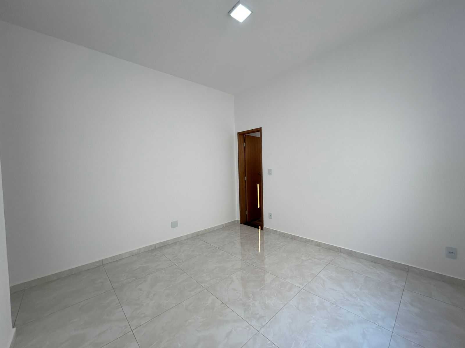 Casa à venda com 2 quartos, 175m² - Foto 11