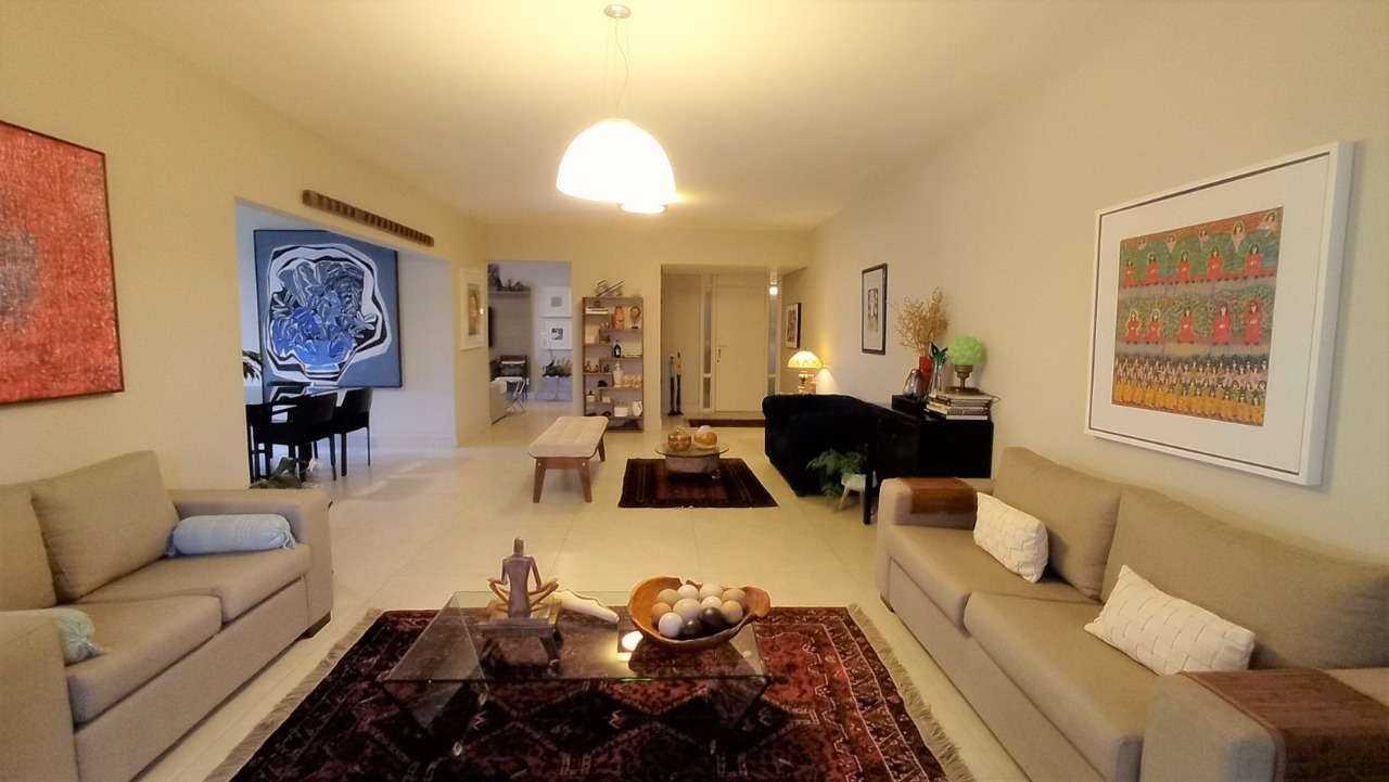 Apartamento à venda com 4 quartos, 260m² - Foto 1