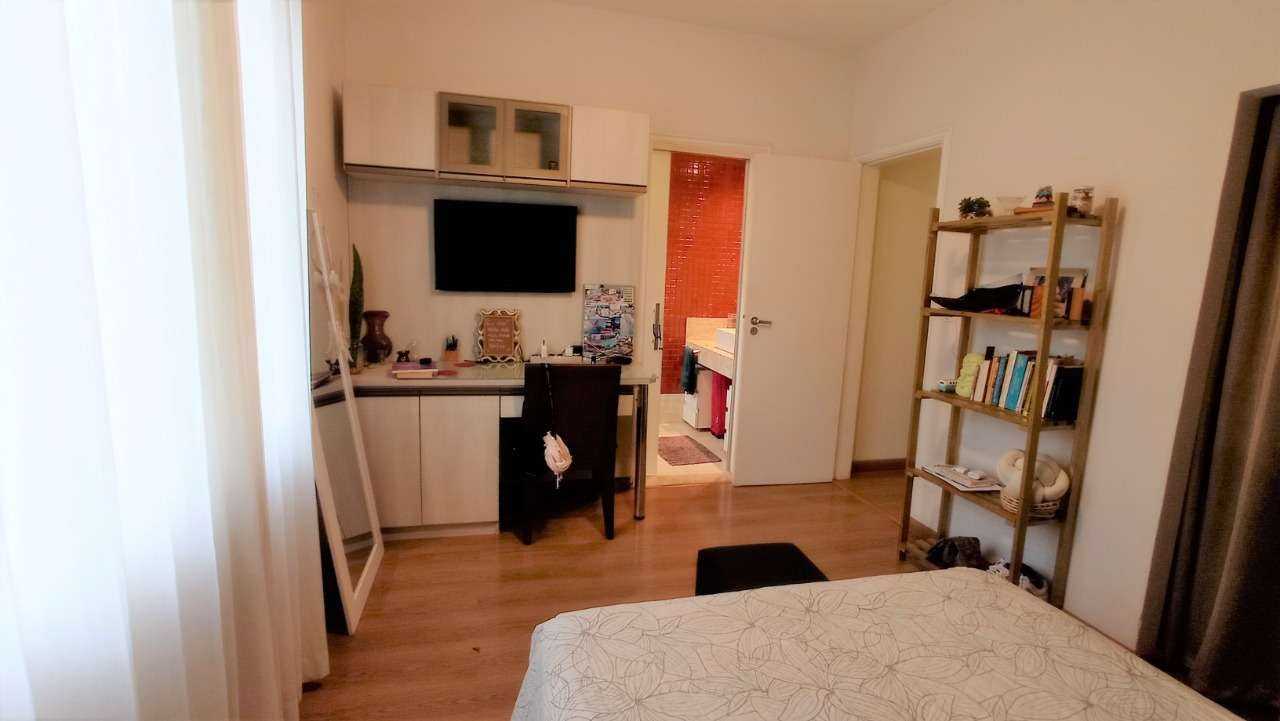 Apartamento à venda com 4 quartos, 260m² - Foto 8