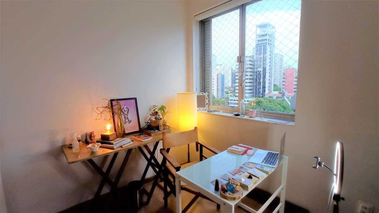 Apartamento à venda com 4 quartos, 260m² - Foto 11