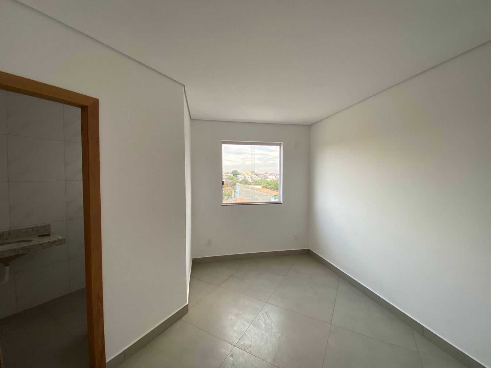 Casa à venda com 3 quartos, 100m² - Foto 9